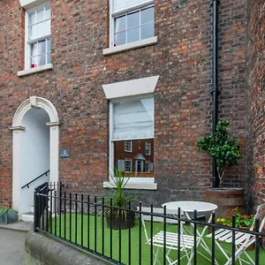 Endeavour House Whitby