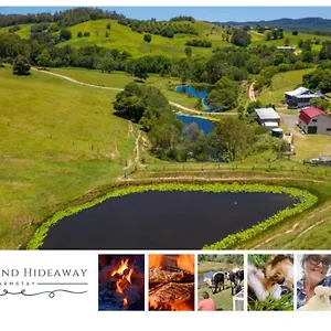 hinterland-hideaway-farm-stay.queenslandhotels.net/