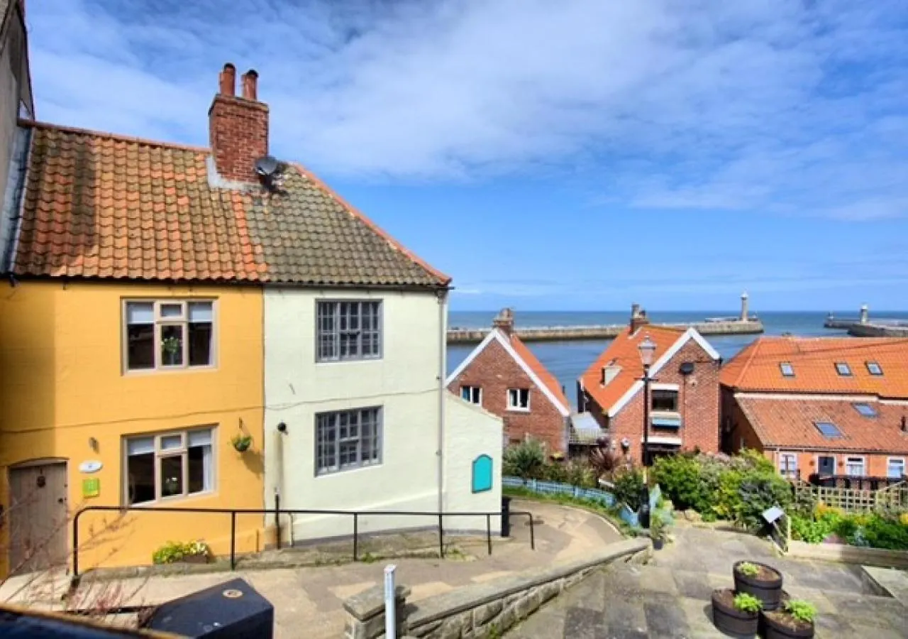 Doris Cottage Whitby