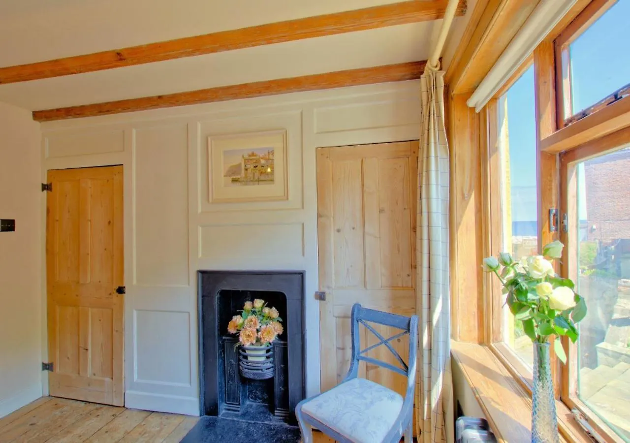 Nyaraló Doris Cottage Whitby